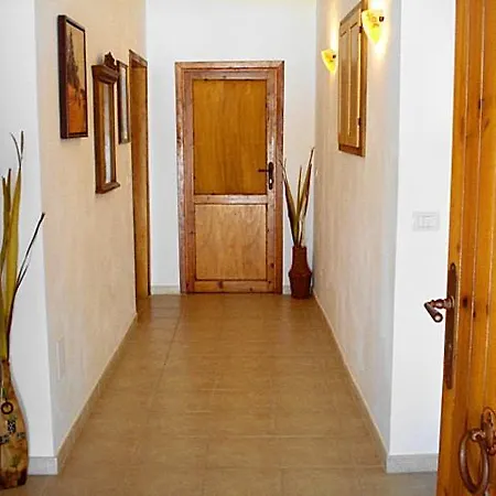 Don Pedro Hotel *